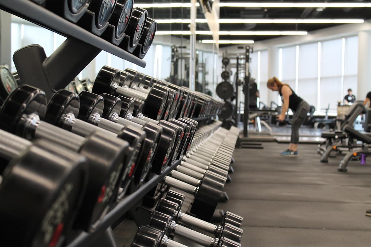 Fitnessstudios & Sportvereine